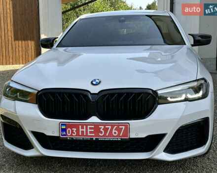 БМВ 5 Серия 2020 в Ивано-Франковске на Automoto.ua Белый БМВ 5 Серия, объемом двигателя 2 л и пробегом 174 тыс. км за 36750 $, фото 3 на Automoto.ua