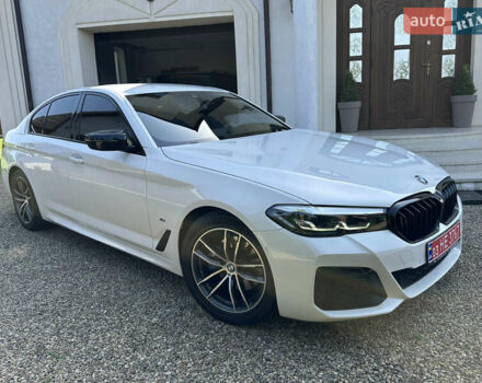 БМВ 5 Серия 2020 в Ивано-Франковске на Automoto.ua Белый БМВ 5 Серия, объемом двигателя 2 л и пробегом 174 тыс. км за 36750 $, фото 7 на Automoto.ua