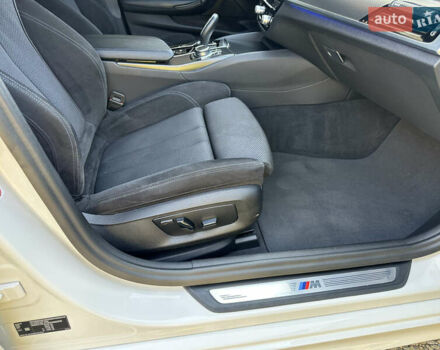 БМВ 5 Серия 2020 в Ивано-Франковске на Automoto.ua Белый БМВ 5 Серия, объемом двигателя 2 л и пробегом 174 тыс. км за 36750 $, фото 51 на Automoto.ua