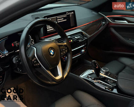 Белый БМВ 5 Серия, объемом двигателя 2 л и пробегом 105 тыс. км за 37000 $, фото 19 на Automoto.ua