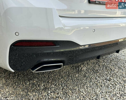 БМВ 5 Серия 2020 в Ивано-Франковске на Automoto.ua Белый БМВ 5 Серия, объемом двигателя 2 л и пробегом 174 тыс. км за 36750 $, фото 21 на Automoto.ua