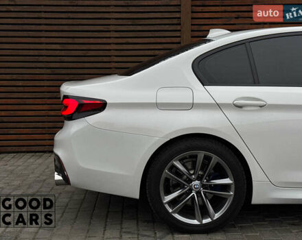 Білий БМВ 5 Серія, об'ємом двигуна 2 л та пробігом 67 тис. км за 33000 $, фото 13 на Automoto.ua