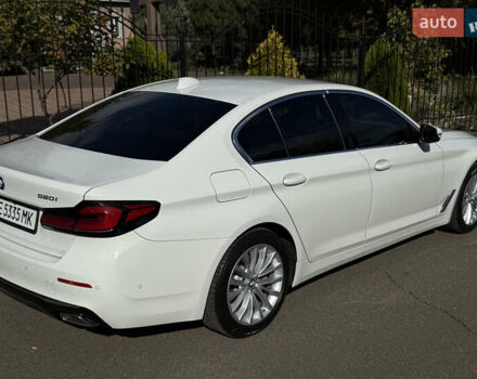 Белый БМВ 5 Серия, объемом двигателя 2 л и пробегом 70 тыс. км за 35500 $, фото 5 на Automoto.ua
