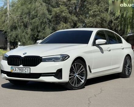 Белый БМВ 5 Серия, объемом двигателя 2 л и пробегом 128 тыс. км за 36999 $, фото 2 на Automoto.ua