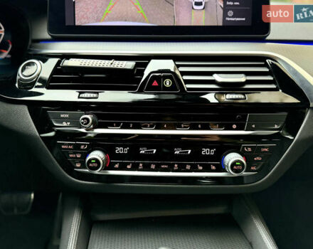 Белый БМВ 5 Серия, объемом двигателя 2.99 л и пробегом 199 тыс. км за 44800 $, фото 18 на Automoto.ua