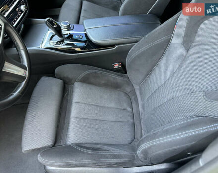 Білий БМВ 5 Серія, об'ємом двигуна 2 л та пробігом 173 тис. км за 38500 $, фото 46 на Automoto.ua