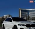 Белый БМВ 5 Серия, объемом двигателя 2.99 л и пробегом 139 тыс. км за 45000 $, фото 1 на Automoto.ua