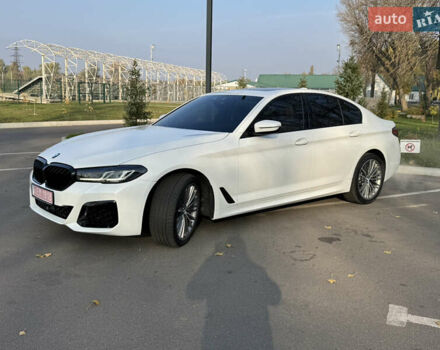 Белый БМВ 5 Серия, объемом двигателя 3 л и пробегом 81 тыс. км за 56500 $, фото 9 на Automoto.ua