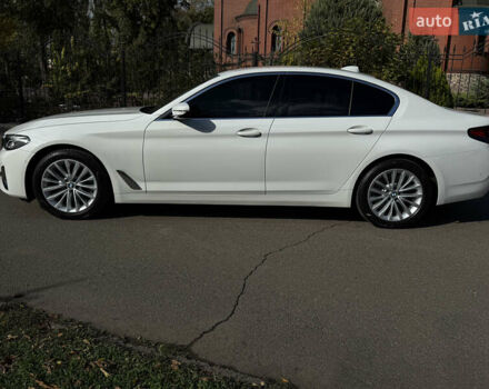 Белый БМВ 5 Серия, объемом двигателя 2 л и пробегом 70 тыс. км за 35500 $, фото 1 на Automoto.ua
