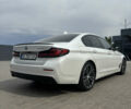Білий БМВ 5 Серія, об'ємом двигуна 2 л та пробігом 99 тис. км за 36000 $, фото 11 на Automoto.ua