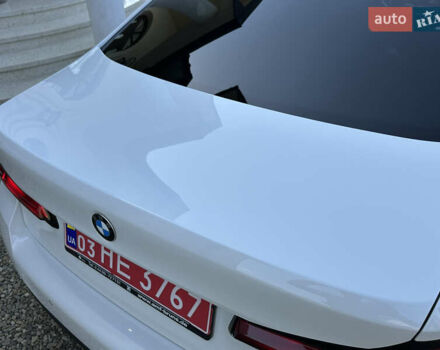 БМВ 5 Серия 2020 в Ивано-Франковске на Automoto.ua Белый БМВ 5 Серия, объемом двигателя 2 л и пробегом 174 тыс. км за 36750 $, фото 30 на Automoto.ua