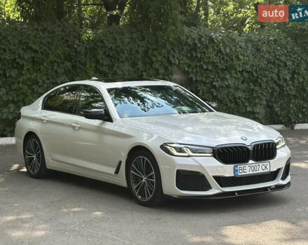 Білий БМВ 5 Серія, об'ємом двигуна 2 л та пробігом 99 тис. км за 36000 $, фото 3 на Automoto.ua