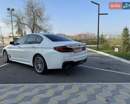 Белый БМВ 5 Серия, объемом двигателя 3 л и пробегом 81 тыс. км за 56500 $, фото 11 на Automoto.ua