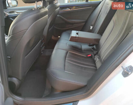 Белый БМВ 5 Серия, объемом двигателя 3 л и пробегом 71 тыс. км за 39000 $, фото 10 на Automoto.ua