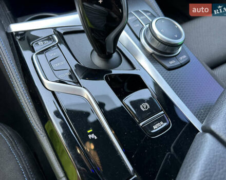 БМВ 5 Серия 2020 в Ивано-Франковске на Automoto.ua Белый БМВ 5 Серия, объемом двигателя 2 л и пробегом 174 тыс. км за 36750 $, фото 61 на Automoto.ua