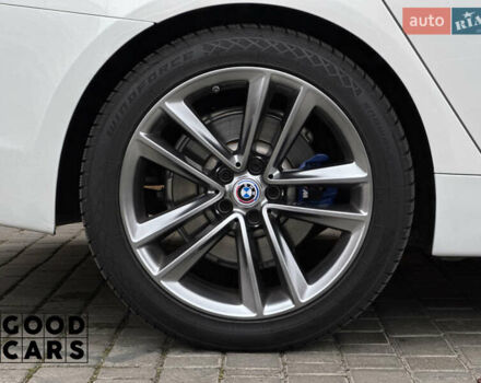 Білий БМВ 5 Серія, об'ємом двигуна 2 л та пробігом 67 тис. км за 33000 $, фото 14 на Automoto.ua