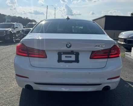 Белый БМВ 5 Серия, объемом двигателя 2 л и пробегом 40 тыс. км за 10000 $, фото 4 на Automoto.ua