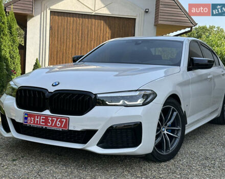 БМВ 5 Серия 2020 в Ивано-Франковске на Automoto.ua Белый БМВ 5 Серия, объемом двигателя 2 л и пробегом 174 тыс. км за 36750 $, фото 2 на Automoto.ua