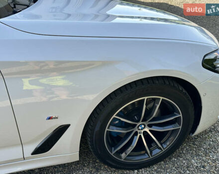 БМВ 5 Серия 2020 в Ивано-Франковске на Automoto.ua Белый БМВ 5 Серия, объемом двигателя 2 л и пробегом 174 тыс. км за 36750 $, фото 23 на Automoto.ua