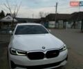 Белый БМВ 5 Серия, объемом двигателя 2 л и пробегом 107 тыс. км за 34900 $, фото 1 на Automoto.ua