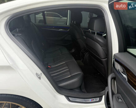 Белый БМВ 5 Серия, объемом двигателя 3 л и пробегом 85 тыс. км за 30000 $, фото 13 на Automoto.ua