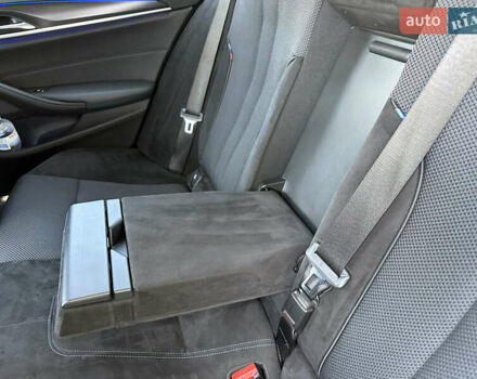 БМВ 5 Серия 2020 в Ивано-Франковске на Automoto.ua Белый БМВ 5 Серия, объемом двигателя 2 л и пробегом 174 тыс. км за 36750 $, фото 70 на Automoto.ua