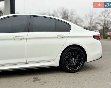 Белый БМВ 5 Серия, объемом двигателя 3 л и пробегом 79 тыс. км за 37999 $, фото 10 на Automoto.ua