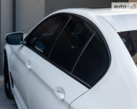 Белый БМВ 5 Серия, объемом двигателя 2 л и пробегом 45 тыс. км за 46500 $, фото 16 на Automoto.ua