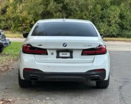 Білий БМВ 5 Серія, об'ємом двигуна 2 л та пробігом 24 тис. км за 15000 $, фото 5 на Automoto.ua