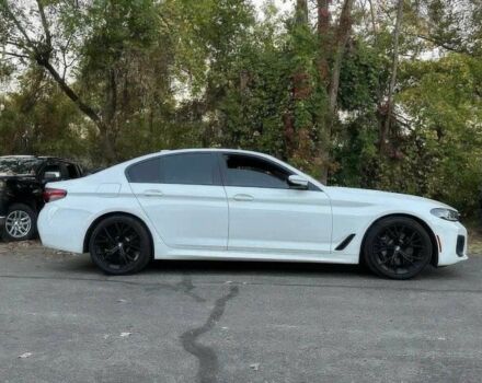 Білий БМВ 5 Серія, об'ємом двигуна 2 л та пробігом 24 тис. км за 15000 $, фото 3 на Automoto.ua