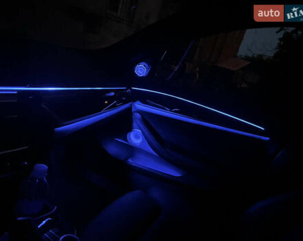 Белый БМВ 5 Серия, объемом двигателя 3 л и пробегом 45 тыс. км за 45990 $, фото 41 на Automoto.ua