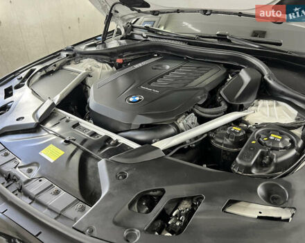 Белый БМВ 5 Серия, объемом двигателя 3 л и пробегом 45 тыс. км за 45990 $, фото 70 на Automoto.ua