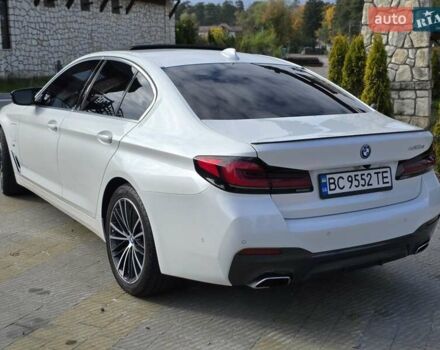 Белый БМВ 5 Серия, объемом двигателя 2 л и пробегом 49 тыс. км за 41799 $, фото 13 на Automoto.ua
