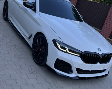 Белый БМВ 5 Серия, объемом двигателя 3 л и пробегом 45 тыс. км за 45990 $, фото 7 на Automoto.ua