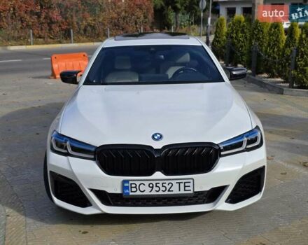 Белый БМВ 5 Серия, объемом двигателя 2 л и пробегом 49 тыс. км за 41799 $, фото 1 на Automoto.ua