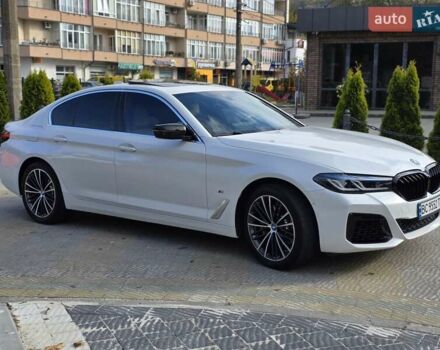Белый БМВ 5 Серия, объемом двигателя 2 л и пробегом 49 тыс. км за 41799 $, фото 8 на Automoto.ua