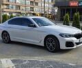 Белый БМВ 5 Серия, объемом двигателя 2 л и пробегом 49 тыс. км за 41799 $, фото 8 на Automoto.ua