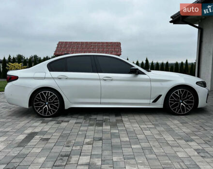 Білий БМВ 5 Серія, об'ємом двигуна 3 л та пробігом 44 тис. км за 11600 $, фото 3 на Automoto.ua