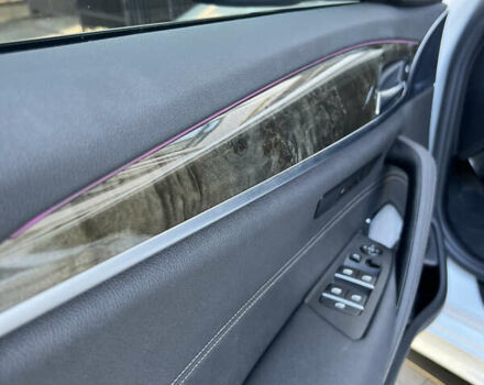 Белый БМВ 5 Серия, объемом двигателя 3 л и пробегом 45 тыс. км за 45990 $, фото 31 на Automoto.ua