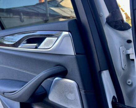 Белый БМВ 5 Серия, объемом двигателя 3 л и пробегом 45 тыс. км за 45990 $, фото 33 на Automoto.ua