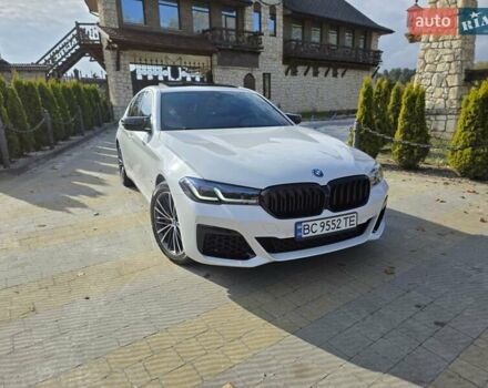 Белый БМВ 5 Серия, объемом двигателя 2 л и пробегом 49 тыс. км за 41799 $, фото 5 на Automoto.ua
