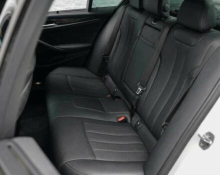 Белый БМВ 5 Серия, объемом двигателя 2 л и пробегом 30 тыс. км за 30000 $, фото 10 на Automoto.ua