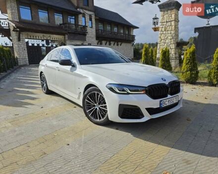 Белый БМВ 5 Серия, объемом двигателя 2 л и пробегом 49 тыс. км за 41799 $, фото 7 на Automoto.ua