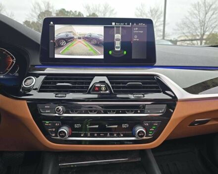 Белый БМВ 5 Серия, объемом двигателя 0 л и пробегом 33 тыс. км за 20000 $, фото 8 на Automoto.ua