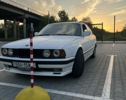 Білий БМВ 5 Серія, об'ємом двигуна 2 л та пробігом 365 тис. км за 1800 $, фото 6 на Automoto.ua