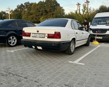 Білий БМВ 5 Серія, об'ємом двигуна 2 л та пробігом 365 тис. км за 1800 $, фото 4 на Automoto.ua