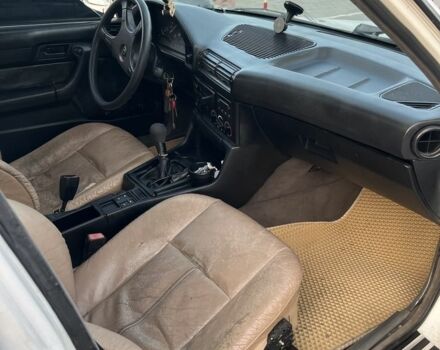 Білий БМВ 5 Серія, об'ємом двигуна 2 л та пробігом 365 тис. км за 1800 $, фото 5 на Automoto.ua