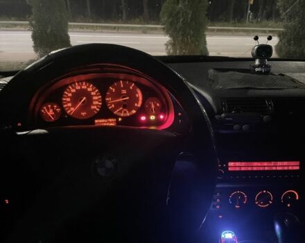 Белый БМВ 5 Серия, объемом двигателя 2.9 л и пробегом 307 тыс. км за 3800 $, фото 4 на Automoto.ua