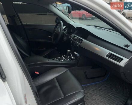 Білий БМВ 5 Серія, об'ємом двигуна 2 л та пробігом 387 тис. км за 6300 $, фото 23 на Automoto.ua