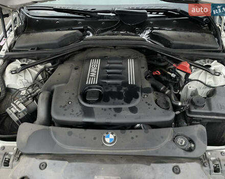 Білий БМВ 5 Серія, об'ємом двигуна 2 л та пробігом 387 тис. км за 6300 $, фото 33 на Automoto.ua